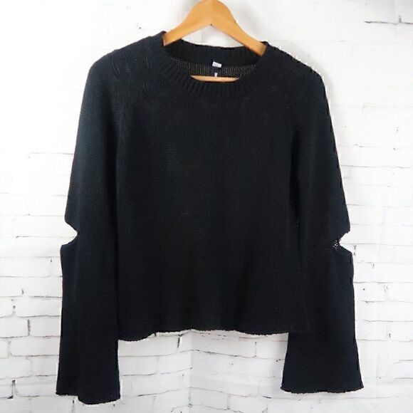 DESIGN LAB BLACK LONG SLEEVE CREW NECK CROPPED SWEATER WITH CUT OUT ELBOWS - Picture 1 of 11